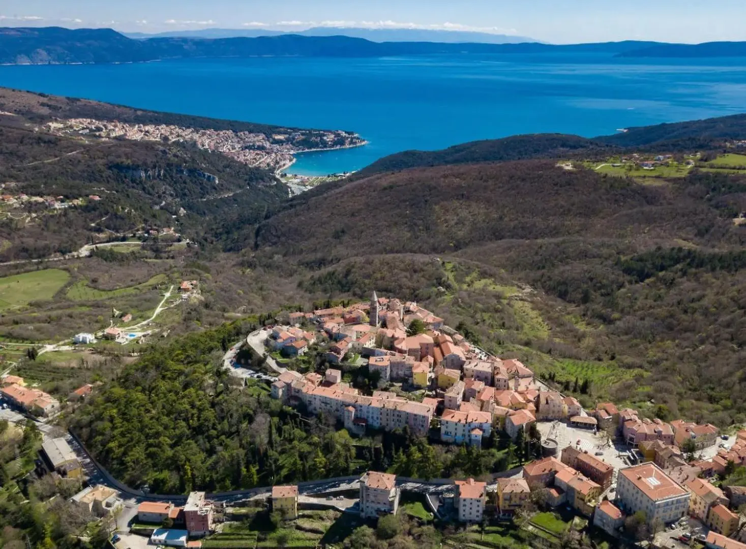Viskovići Villa Tomicich For 6 People With Private Pool & Sea View - Only 3 Km From Beach